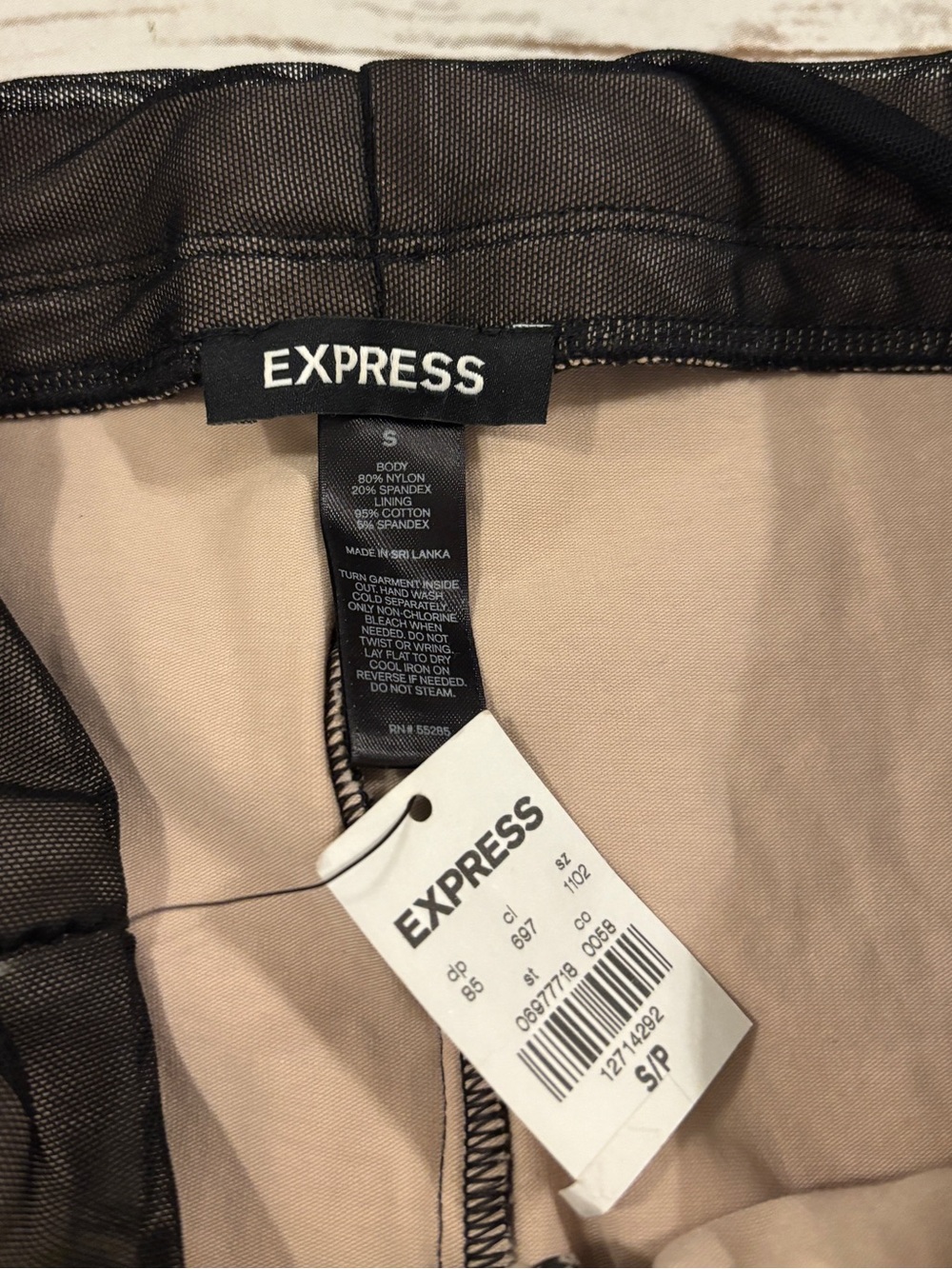 Express Ruched Mesh Lined Leggings Small - Picture 11 of 11
